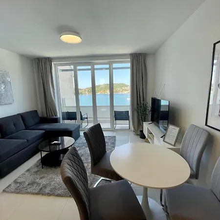 Seaside M Zaton 6 -seaview And Parking Apartment *